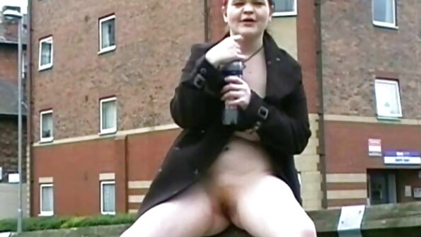 Ээж, охин хоёр дөрвөлжин дүрд хамтдаа галзуурч байна