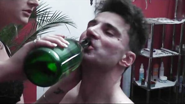 Муруй хонгор бүсгүй латин хойд ахыг хориотой дурлалд татдаг